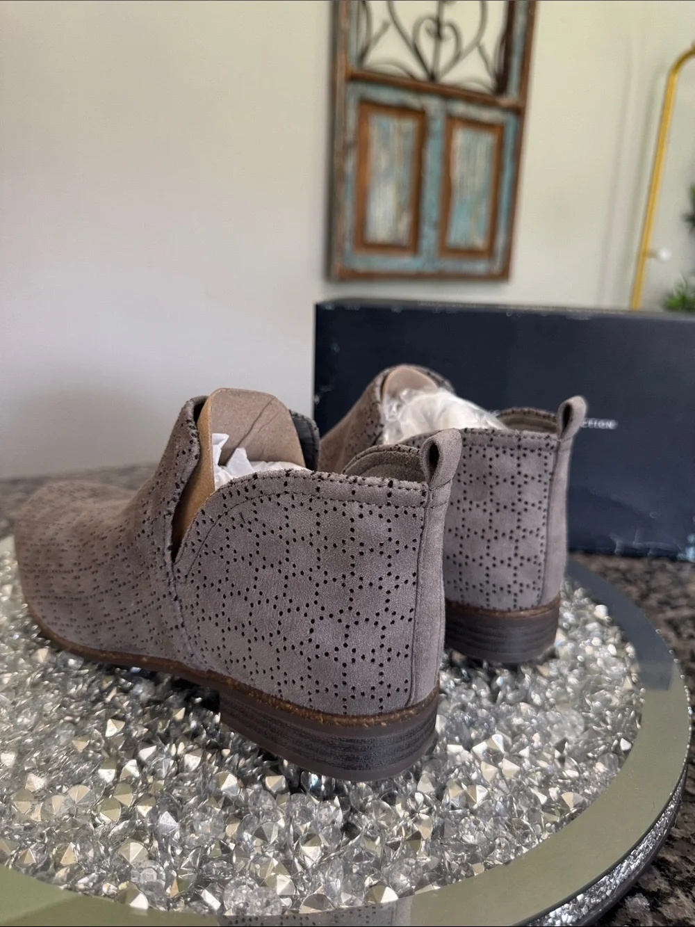 Dr. Scholl's Gray Perforated Slip-On Ankle Booties NWT 8.5W